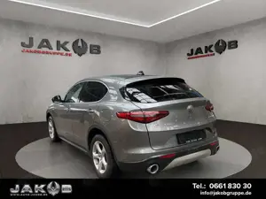 Alfa Romeo Stelvio Super Q4 Harman-Kardon*Winterpaket*Pa... Bild 3