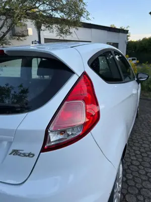 Ford Fiesta 1.0 Trend | frischer Service | Scheckheftgepflegt Bild 4