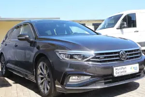 Volkswagen Passat Variant PassatVariant Elegance R-Line 4Motion AHK/MATRIX Bild 4