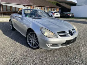 Mercedes-Benz SLK 200 Kompressor Automatik Edition 10*NAVI*TEMPOMAT*PDC