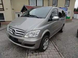 Mercedes-Benz Viano 2.2 CDI Ambiente lang Automatik+Allrad+Xenon