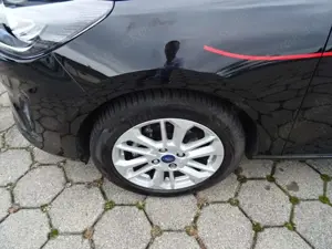 Ford Fiesta 1.0 Ecoboost Titanium +ACC Bild 3