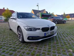 BMW 320 320d Touring Aut. Sport Line