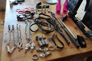 "STUTENDRESSUR" Dom sucht devote Sie zur konsequenten Ausbildung ( gerne Anfängerin)