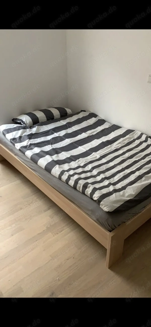 Futonbett  mit Matratze 1,20 200m Sehr gepflegt