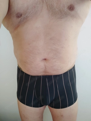 Suche eine sehr lebenserfahrene Frau oder das Paar bis 75+ Jahren für schöne Erotik