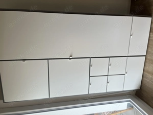 Kleiderschrank