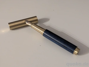 Mini Füllfederhalter aus Holz (blau eingefärbt) Echtholz   Sammlerstück + Tintenkonverter NEU