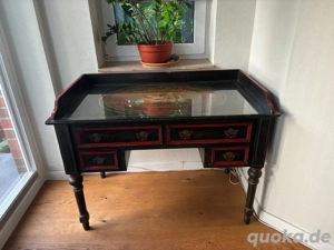 Schreibtisch Vollholz mit Glasplatte