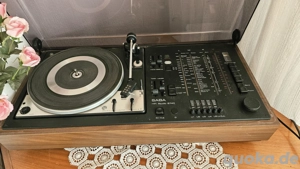 Plattenspieler mit Radio