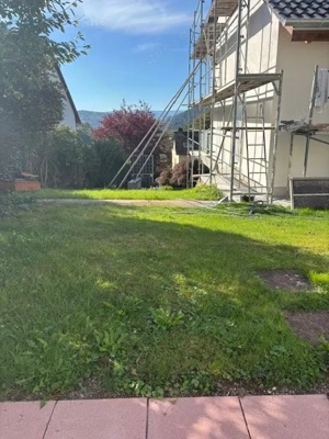 Schöne, ruhige 3-Zimmer Souterrain- EG Wohnung rd. 97 qm Waldbronn