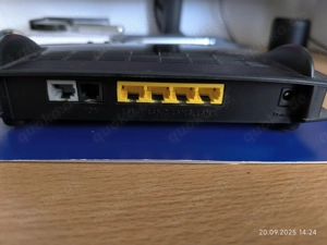 Wifi Fritz box 7520 wie neu, alle Kabel und Kennwort dabei Bild 2