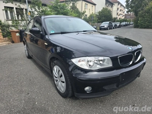 BMW 116i mit wenig KM aus 2.Hand. Türe vorne links beschädigt  Ko Bild 2