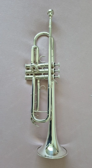 Neuwertige B-Trompete von YAMAHA