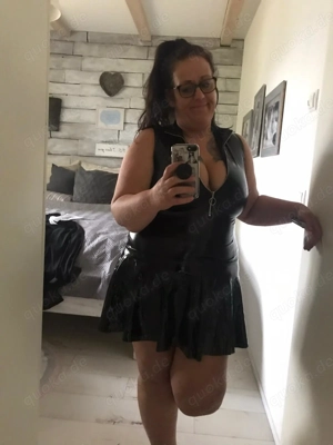 Wir beide M 38 J und 40 w suchen ein Paar für schöne Abende