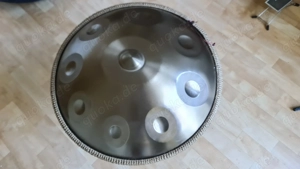 Handpan in Gold, 9 Töne, 55,8cm Durchmesser 