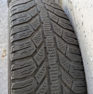 4 x Winterreifen 165 60 R15 Bild 9