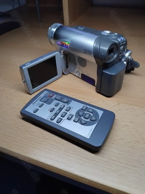 Videokamera Panasonic NV-GS35 mit Zubehör  Bild 2