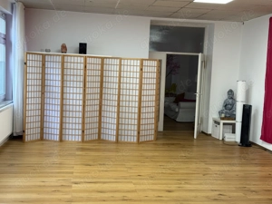 Zentral und ruhig - Bewegungsraum in der Südstadt Bild 6