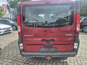 Renault Trafic Combi L1H1 2,9t  verglast Bild 5