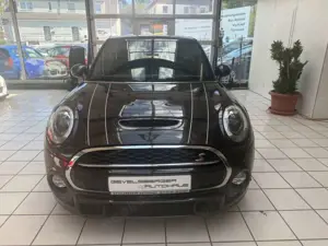 MINI Cooper S Bild 2