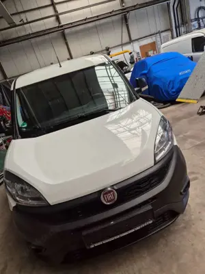 Fiat Doblo Pharmamobil SX Maxi Kasten