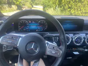 Mercedes-Benz CLA 200 AMG line mit Anhängerkupplung Bild 3