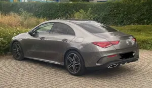 Mercedes-Benz CLA 200 AMG line mit Anhängerkupplung Bild 2