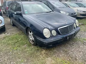 Mercedes-Benz E 320 E-Klasse T CDI Avantgarde