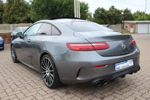 Mercedes-Benz E 300 Coupe AMG-Line*MEMORY*PANO*MULTIEBEAM* Bild 4