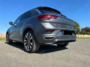 Volkswagen T-Roc T-Roc 2.0 TSI OPF 4MOTION DSG R-Line Bild 3