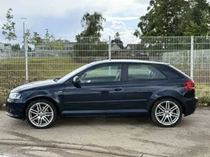 Audi A3 2.0 TFSI S line Sportpaket(plus) Leder/Alcantara Bild 2