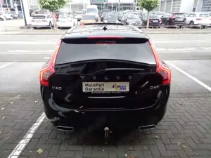 Volvo V60 Kombi 2.0 D4 Summum 1.HD*VOLLAUSSTATTUNG* Bild 5