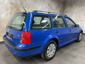 Volkswagen Golf 1.6 Edition Variant"TÜV AU NEU"KLIMAAUTOM." Bild 5