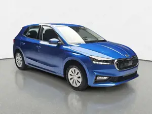 Skoda Fabia FABIA 1.0 TSI DSG SELECTION NAVI LED KLIMA GRA DAB Bild 3