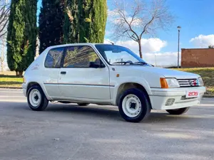 Peugeot 205 1.3 Rallye