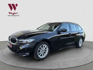 BMW 320 i*FACELIFT*LED*HUD*R-CAM*WIDESCREEN*