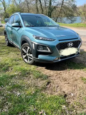 Hyundai KONA Premium 4WD