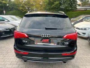 Audi Q5 2.0 S-Line Quattro, TÜV NEU, Auto., Xenon,PDC Bild 4