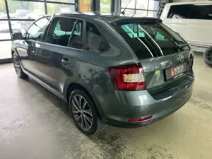 Skoda Rapid/Spaceback 1.0 TSI Spaceback Drive+Bi-Xenon+SHZ+PDC Bild 4