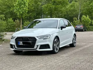 Audi A3 1.5 TFSI cylinder on demand Sportback S tronic des