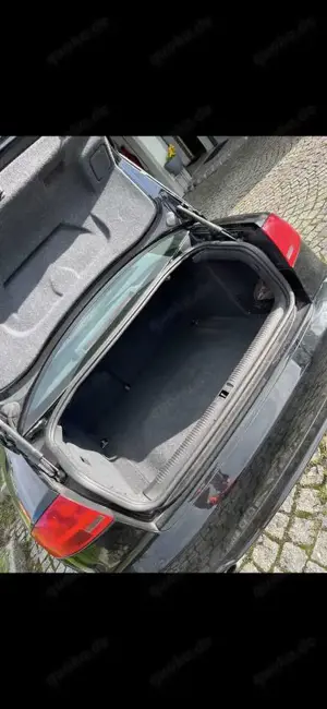 Audi A4 2.0T Quattro Bild 5