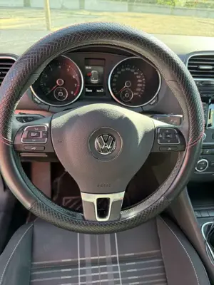 Volkswagen Golf Cabriolet Cabrio 1.4 TSI Lounge Bild 3