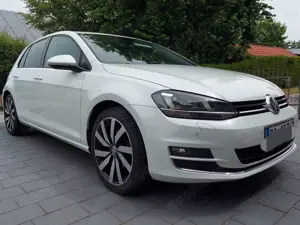 Volkswagen Golf Golf 1.4 TSI ACT BlueMotion Technology Highline Bild 2