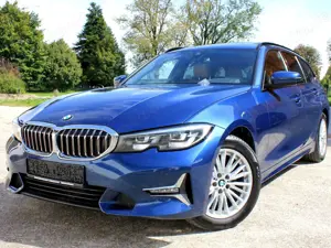 BMW 320 320d Touring Aut. Luxury Line Pano HeadUp Standhzg