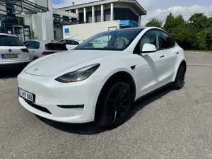 Tesla Model Y Long Range Dual Motor AWD