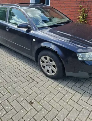 Audi A4 A4 Avant 1.9 TDI Bild 2