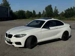 BMW 235 M235i Coupe