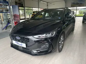 Ford Focus Turnier ST-Line Panorama + BO + Fahreras.