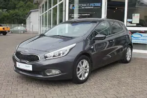 Kia Ceed / cee'd Dream Team